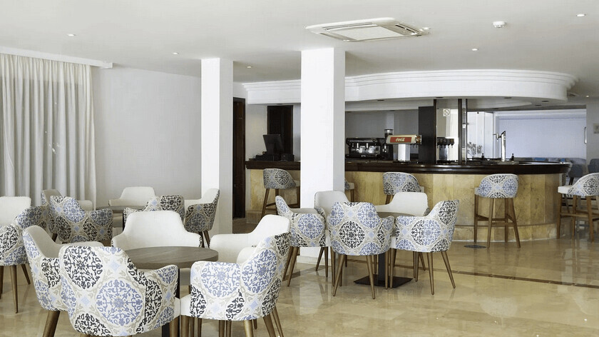 Alua Suites Las Rocas